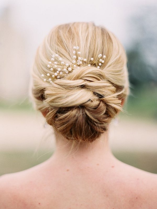 20 Long Wedding Hairstyles With Beautiful Details That Wow Deer