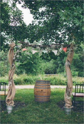 30 Rustic Wedding Ideas with Burlap Touches - Page 2 of 2 - Deer Pearl ...