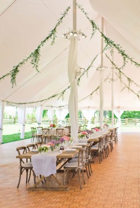 30 Chic Wedding Tent Decoration Ideas 