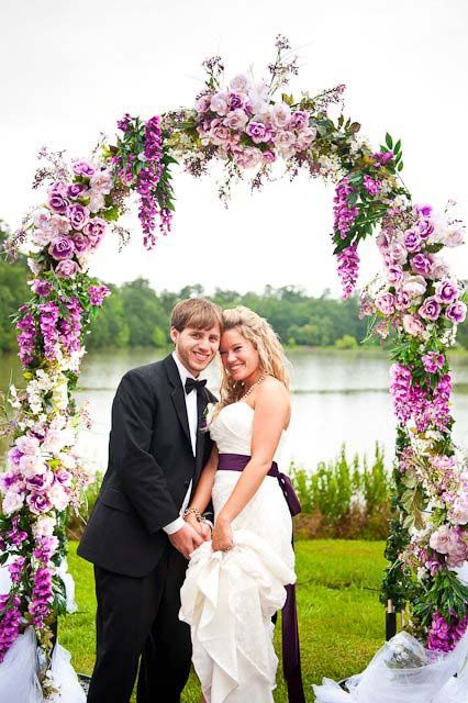 wedding arch ideas with rose vines and tully