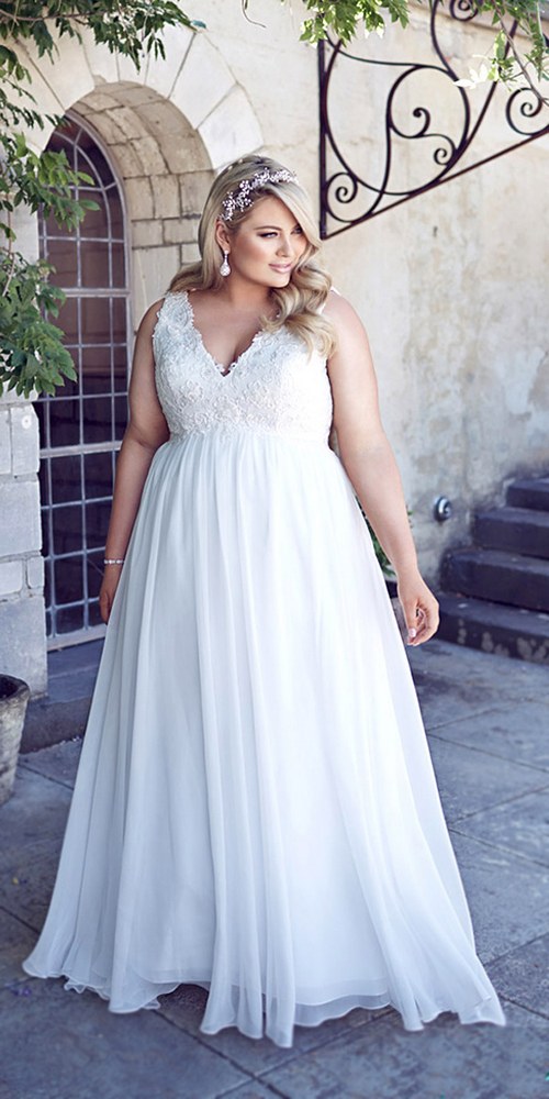 30 Dynamic Plus Size Wedding Dresses Deer Pearl Flowers