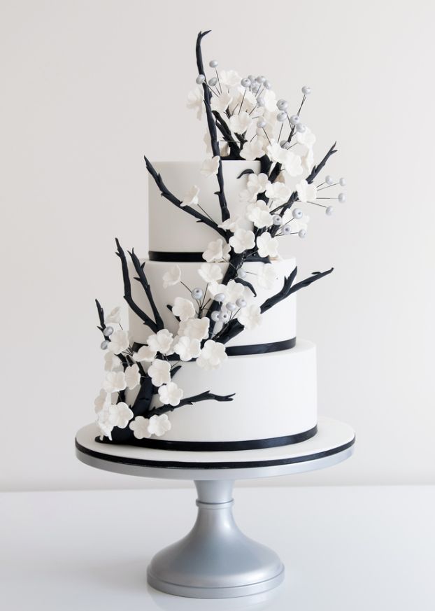 Black & White Star Cake - Kathleen Confectioners