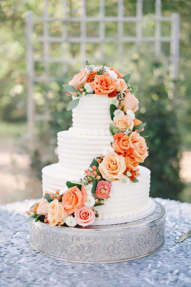 Fancy-buttercream-flower - Rustic Colorful Flower Buttercream Wedding Cake