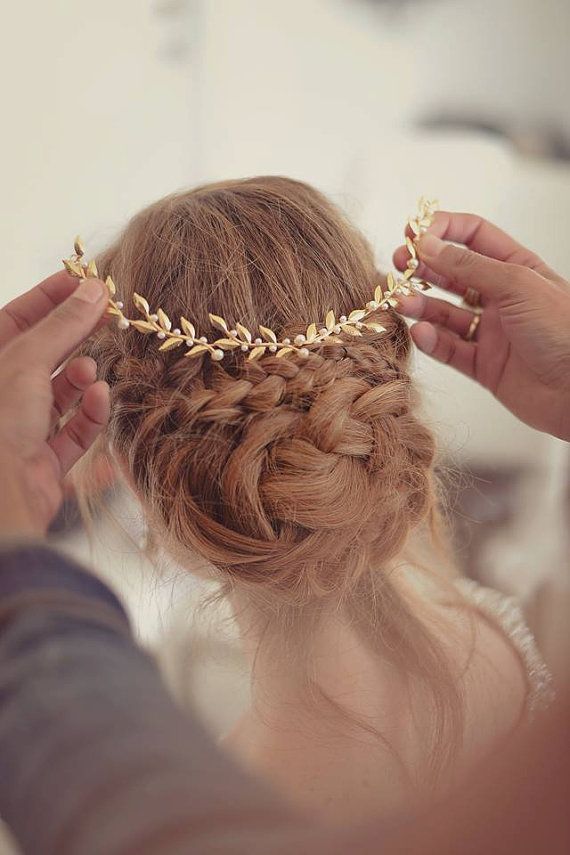 5 Easy Hairstyles for Long Hair Using Hair Accessories - Lizzie in Lace