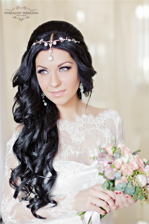 Long Black Wavy Wedding Hairstyle With Hairpiece Deer Pearl Flowers