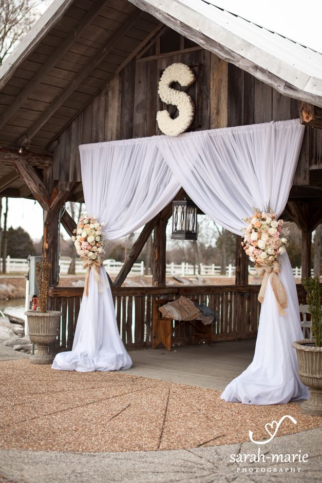 35 Totally Ingenious Rustic  Outdoor  Barn Wedding  Ideas  