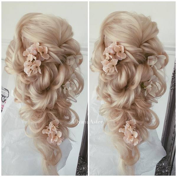 Ulyana Aster Long Bridal Hairstyles for Wedding_30 ❤ See More: http://www.deerpearlflowers.com/long-wedding-hairstyleswe-absolutely-adore/