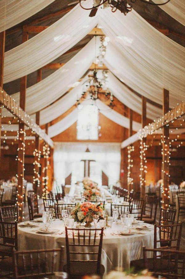 fall barn wedding decor