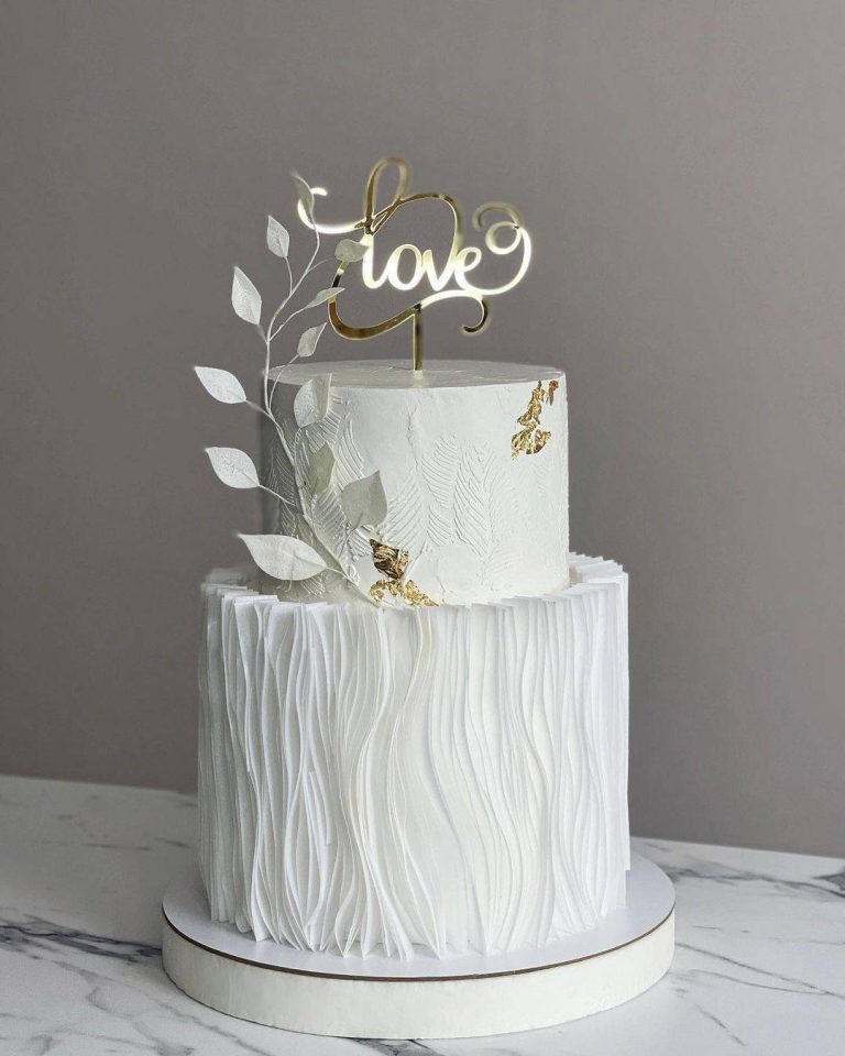 30 BEST 2 Tier Wedding Cake Ideas 2024 [Guides + Tips] | Deer Pearl Flowers