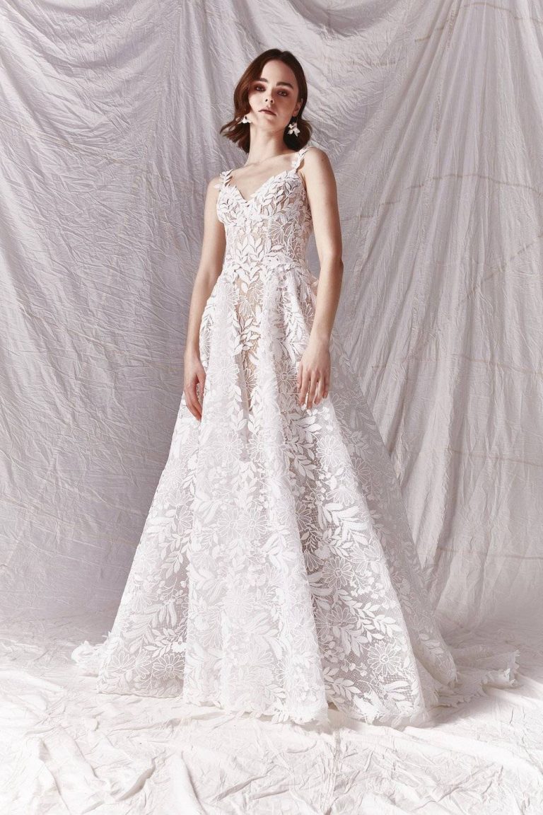 35 Floral Wedding Dresses: Blossoming Trend in Bridal Fashion 2024