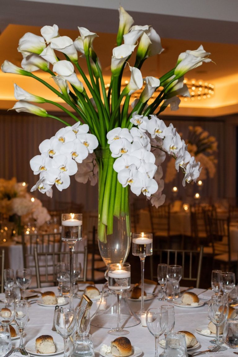 22 Chic Stuning Orchid Wedding Centerpieces 2024